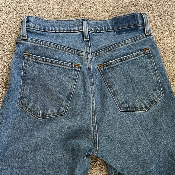 Abercrombie 90’s Straight Ultra High Rise Jeans - Picture 4 of 4